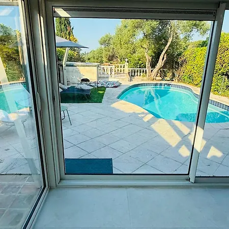 Vila La Maison Du Bonheur - Private Pool And Sea View Antibes